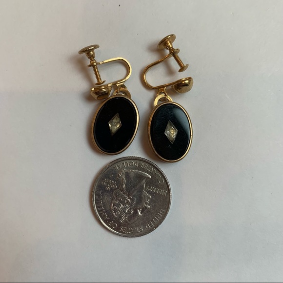 LOT 5 Five Pr Screw back Earrings Vintage Gold Tone Rhinestone Floral Black - Picture 8 of 14